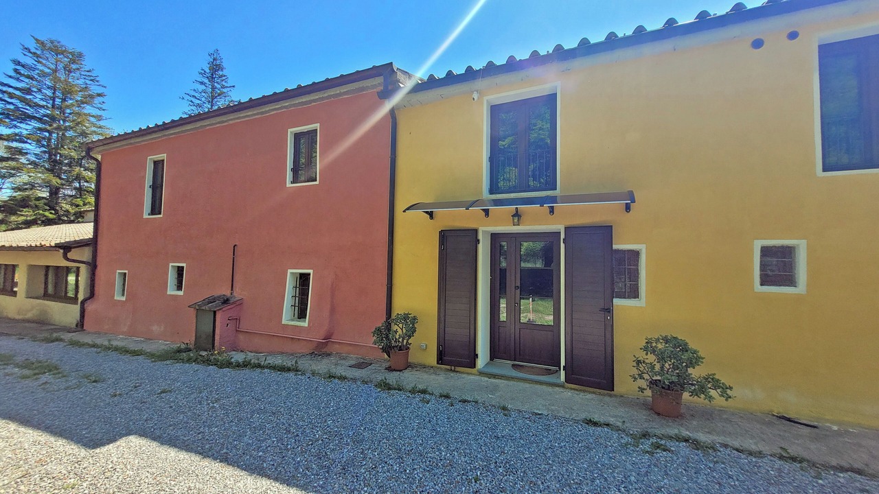 Photo of Outdoor in Saturnana
