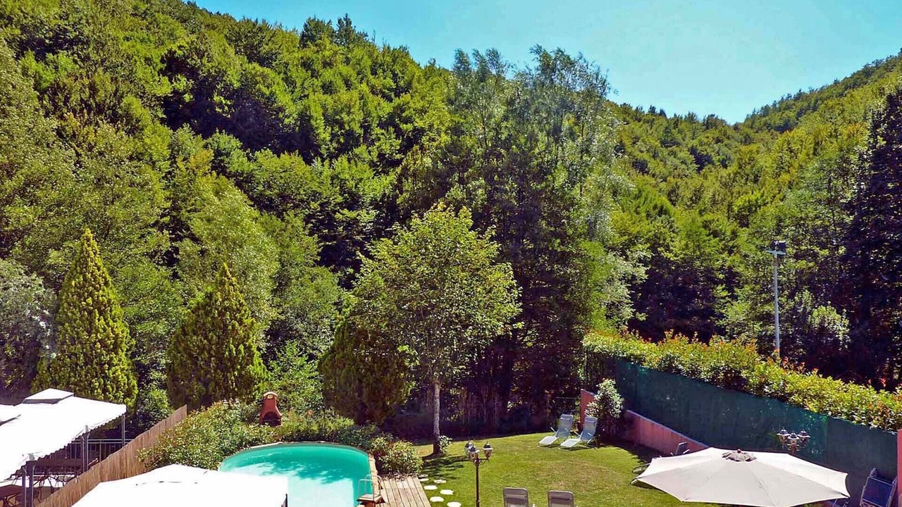 Photo of Outdoor in Saturnana