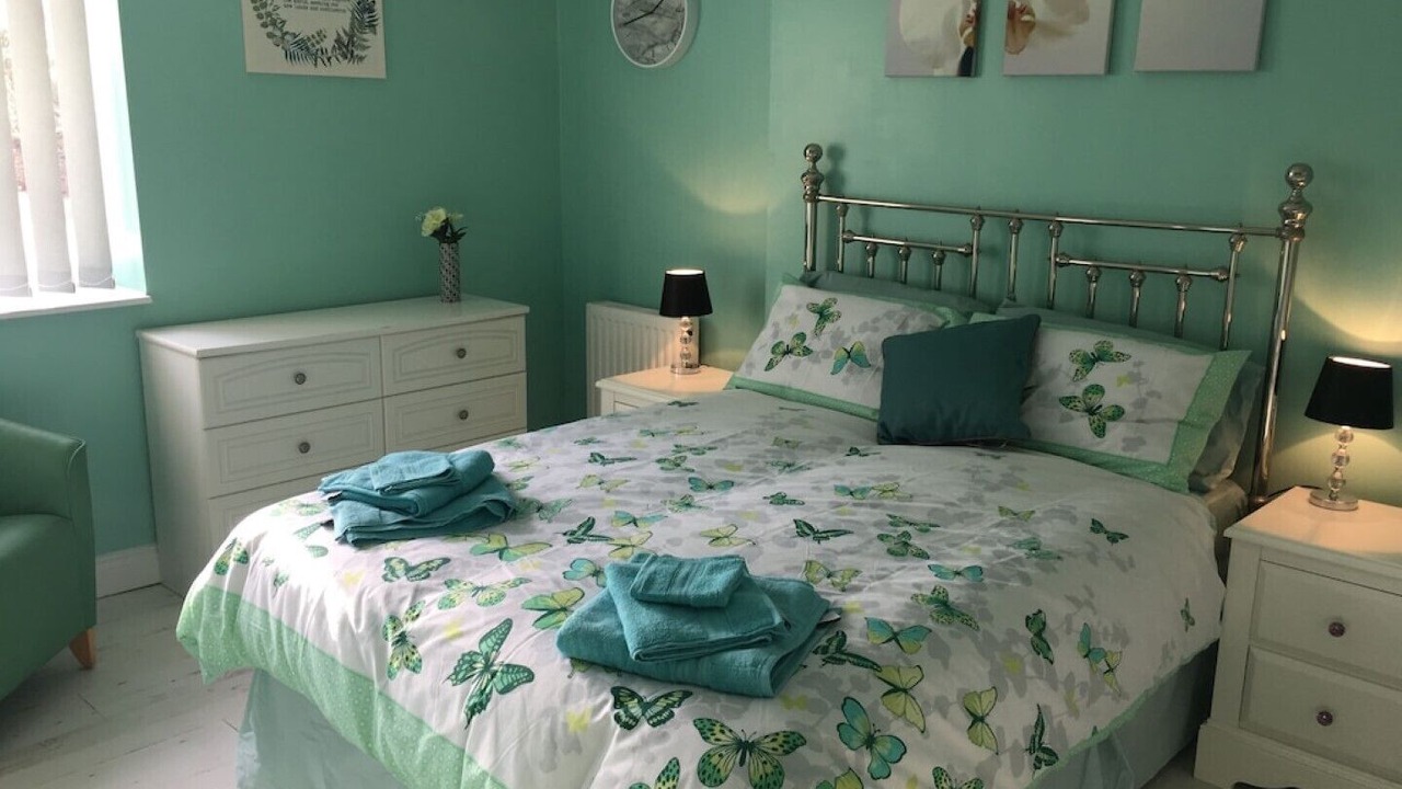 Photo of Bedroom in Winterbourne