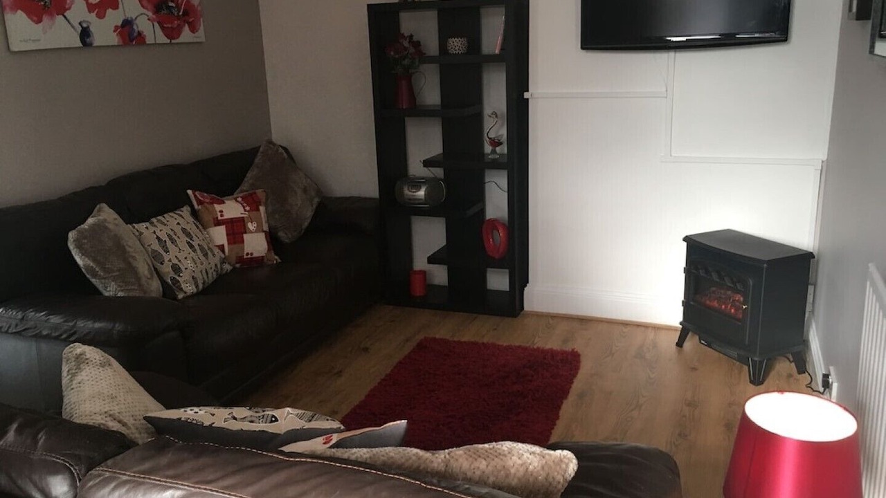 Photo of Livingroom in Winterbourne