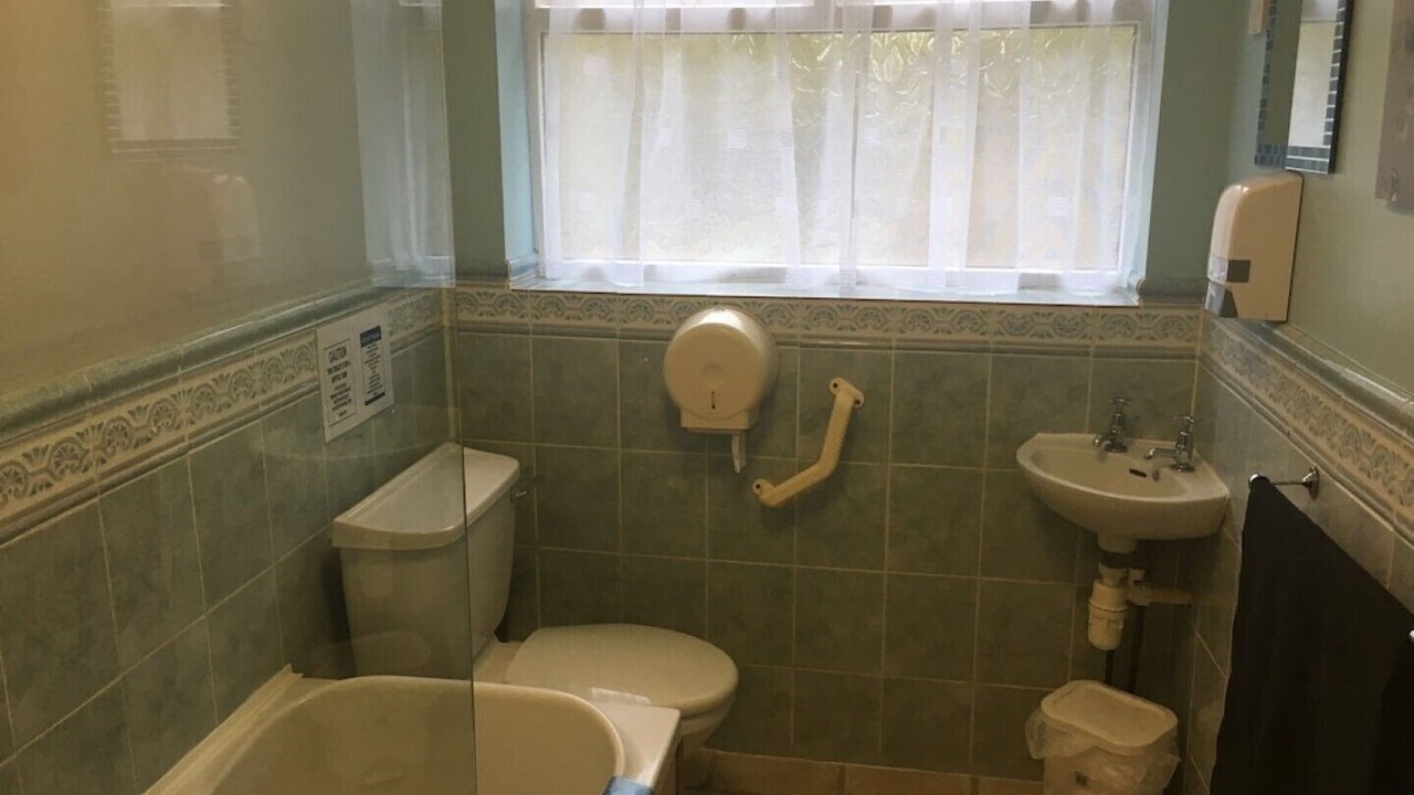 Photo of Bathroom in Winterbourne
