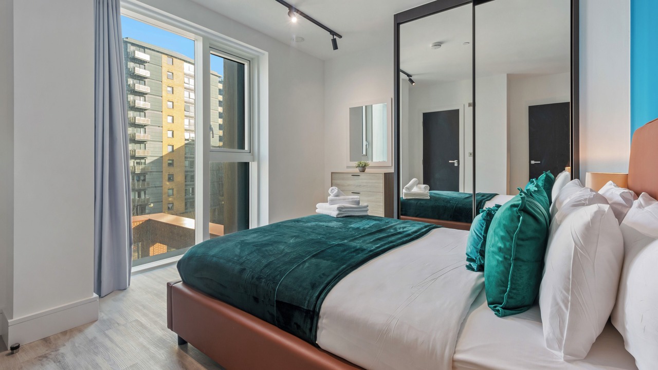 Photo of Bedroom in North Acton