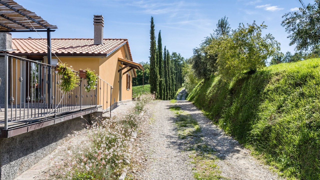 Photo of Outdoor in Caprese Michelangelo
