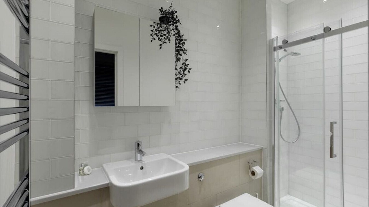 Photo of Bathroom in Chinatown
