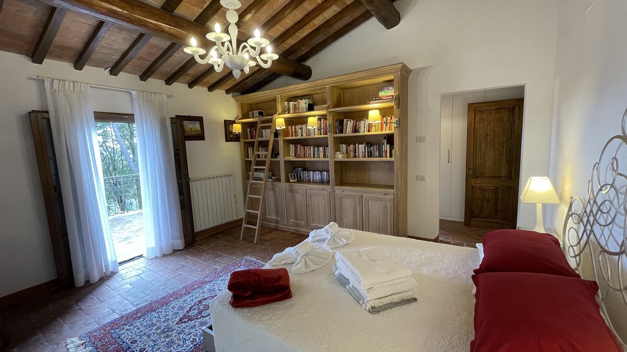 Photo of Bedroom in Certaldo