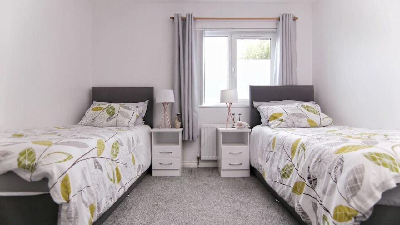 Photo of Bedroom in Drains Bay
