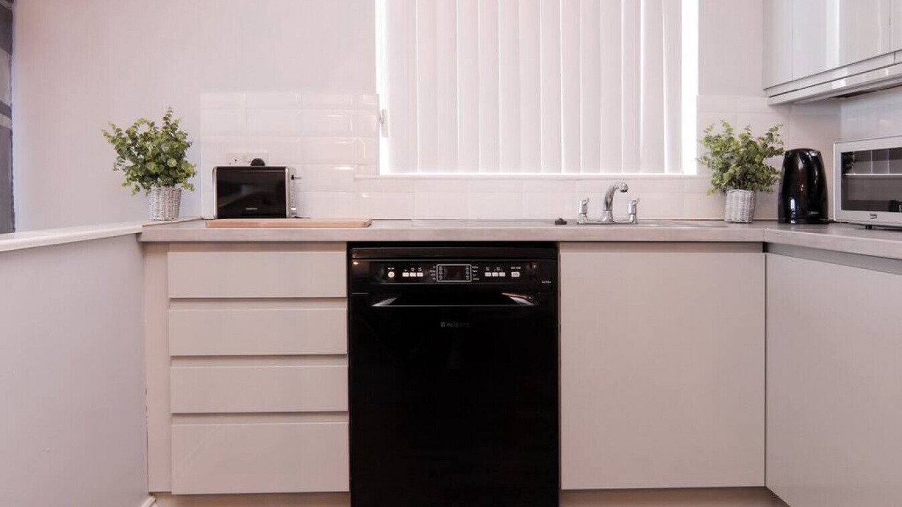 Photo of Kitchen in Drains Bay