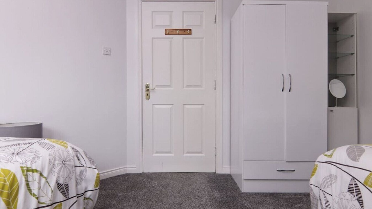 Photo of Bedroom in Drains Bay