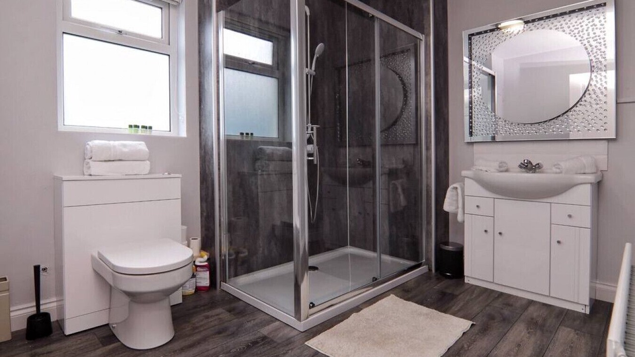 Photo of Bathroom in Drains Bay