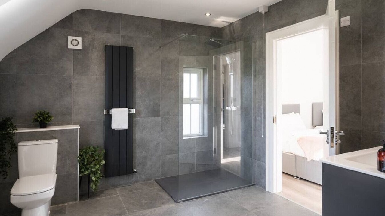 Photo of Bathroom in Lisnarrick