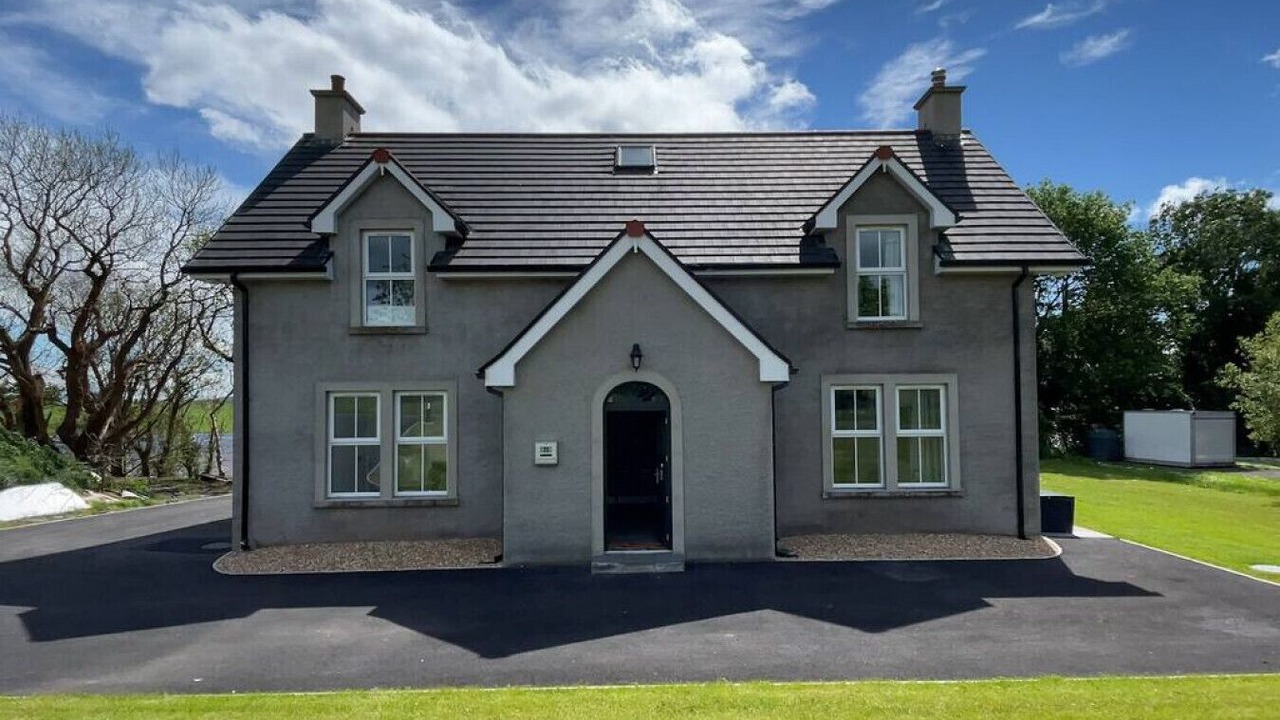 Photo of Outdoor in Lisnarrick