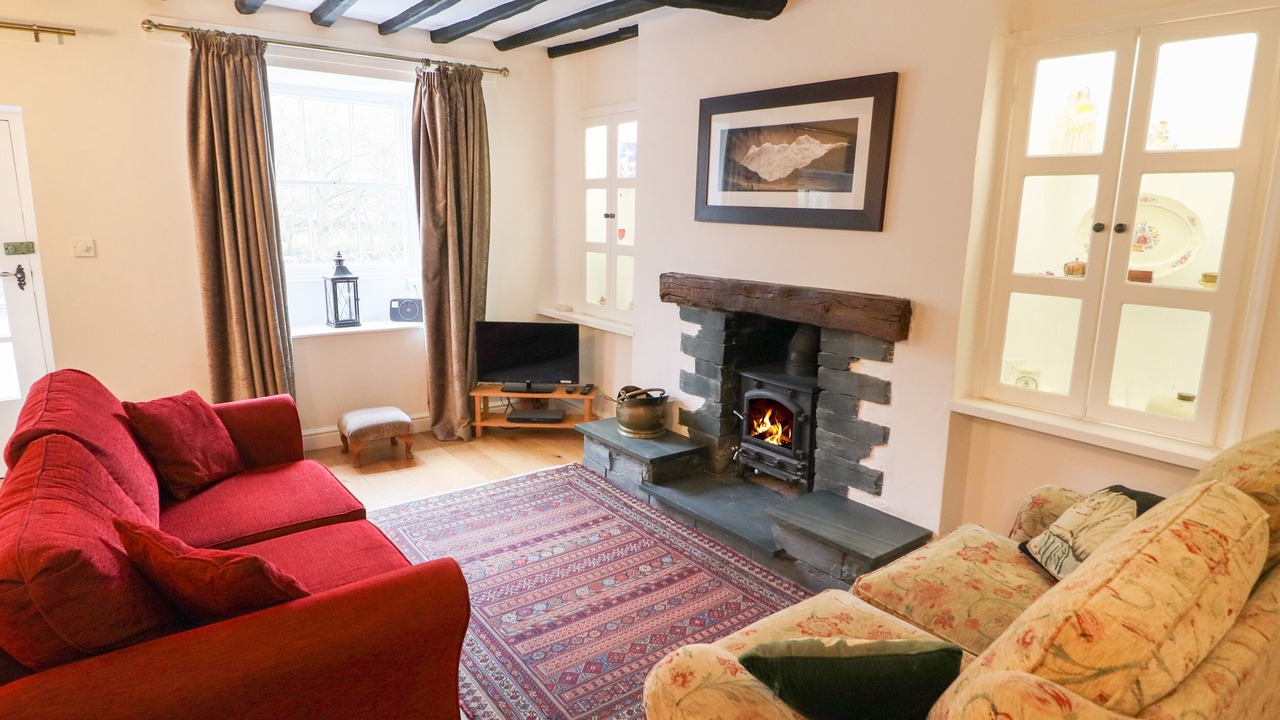 Photo of Livingroom in Chapel Stile