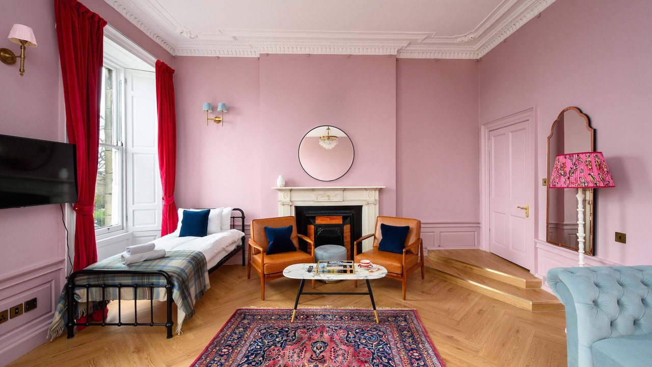 Photo of Livingroom in New Town