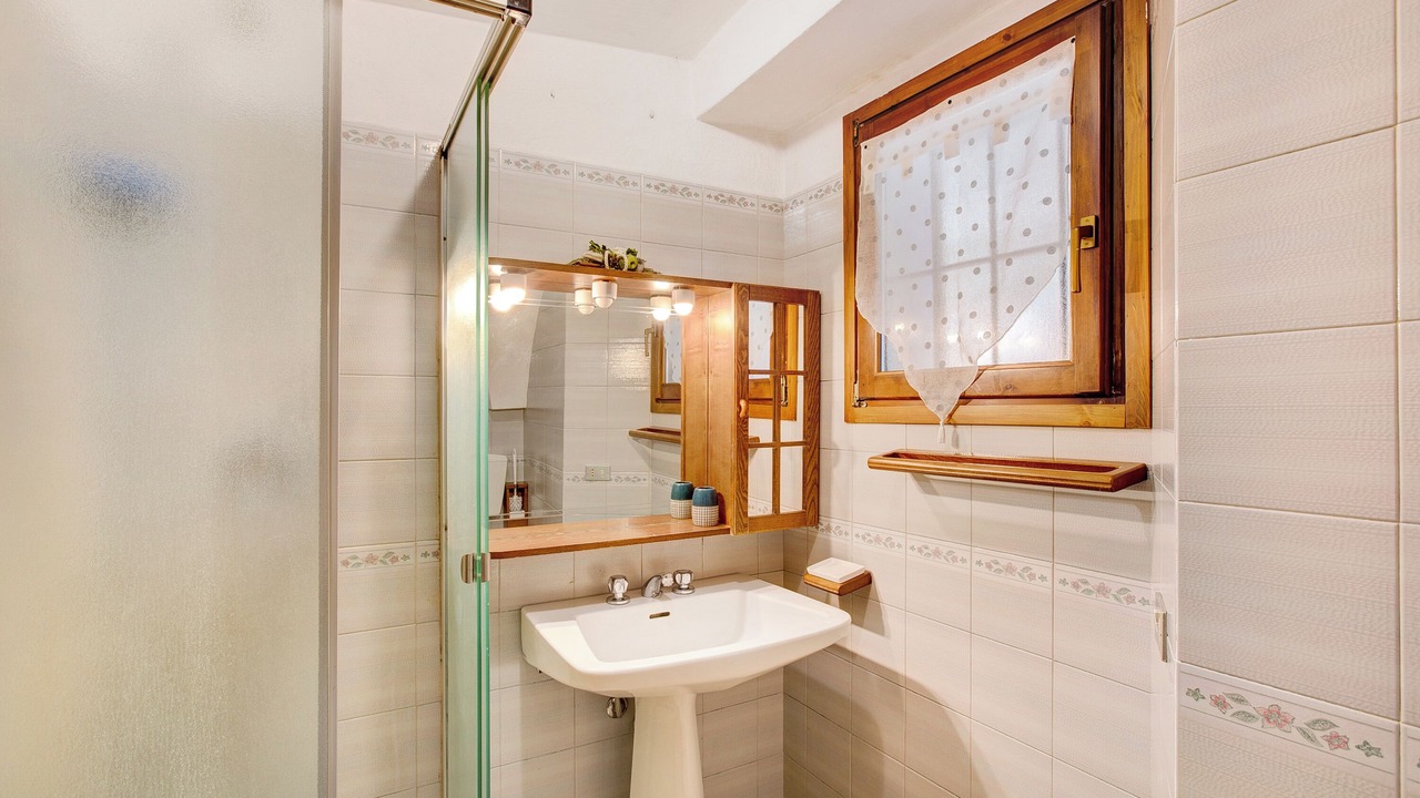 Photo of Bathroom in Pila