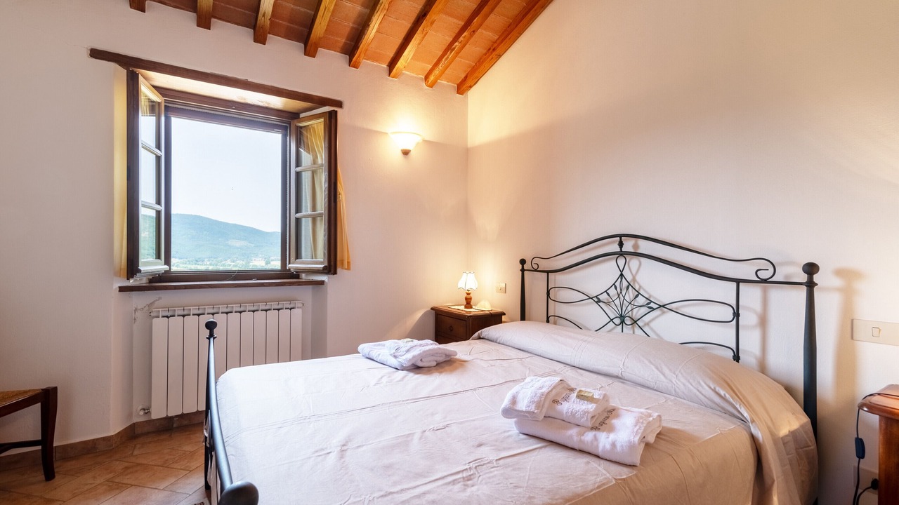 Photo of Bedroom in Lisciano Niccone