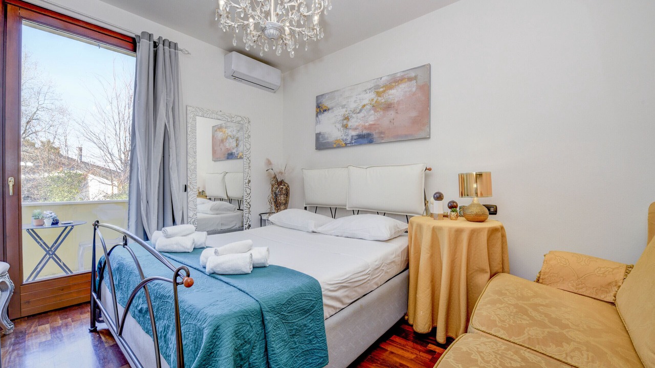 Photo of Bedroom in Desenzano del Garda