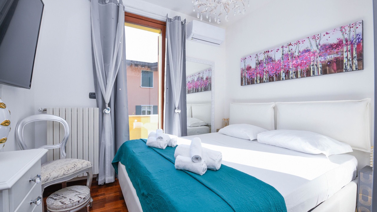 Photo of Bedroom in Desenzano del Garda
