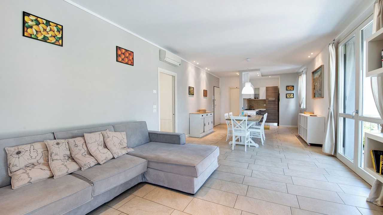 Photo of Livingroom in Portese