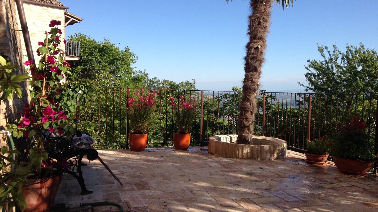 Photo of Patio Balcony in Monterubbiano