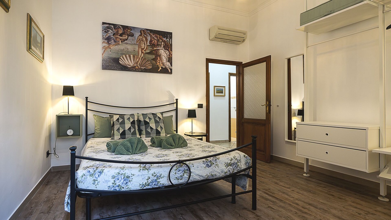 Photo of Bedroom in Careggi Rifredi