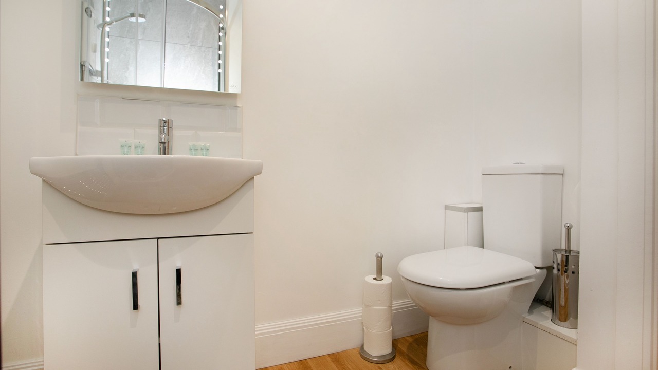 Photo of Bathroom in Stanton on the Wolds