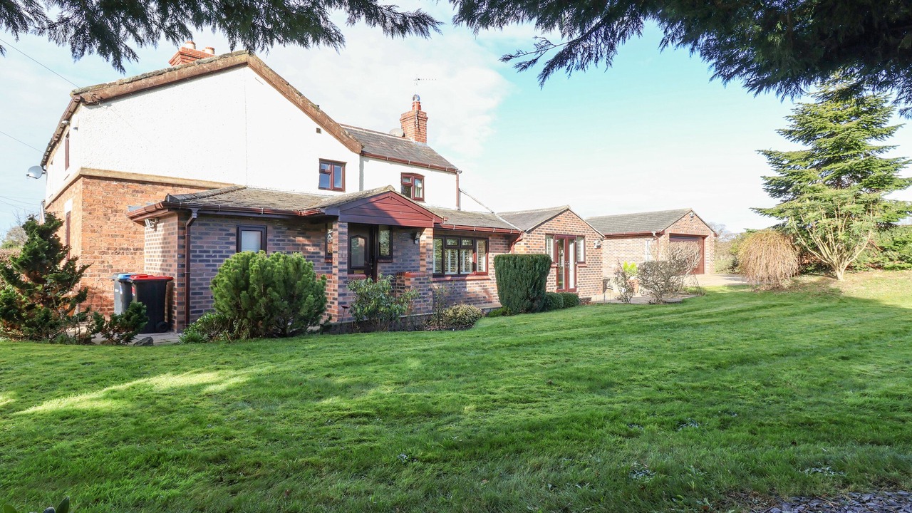 Photo of Outdoor in Chorlton-by-Backford