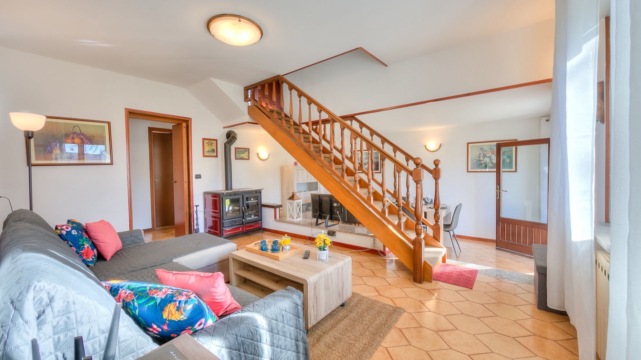Photo of Livingroom in Angera