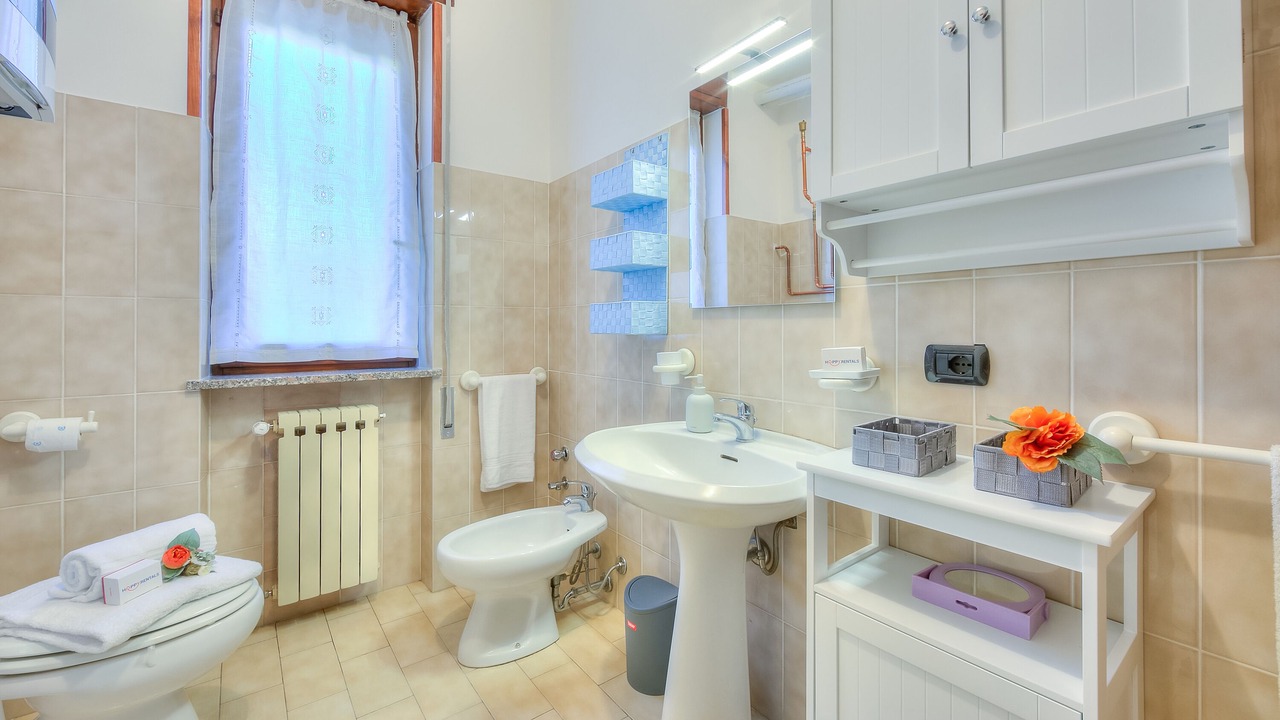 Photo of Bathroom in Angera