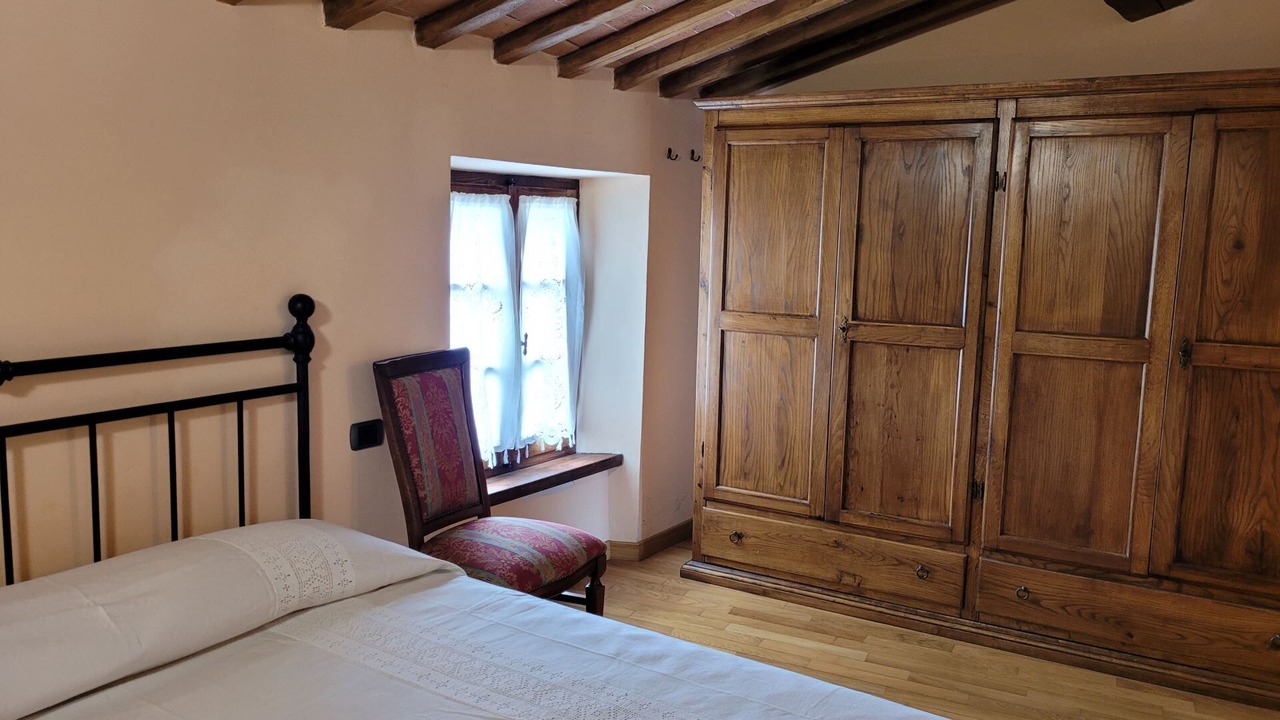 Photo of Bedroom in Castello di Tocchi