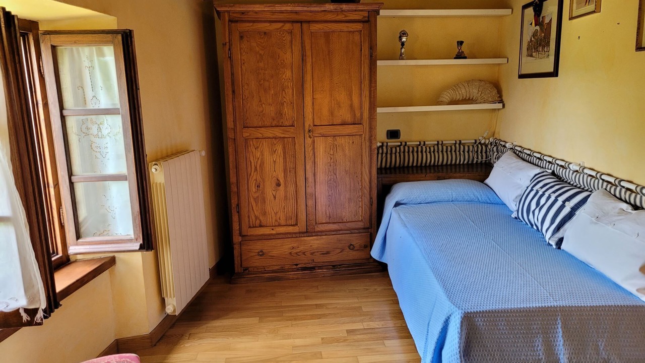 Photo of Bedroom in Castello di Tocchi