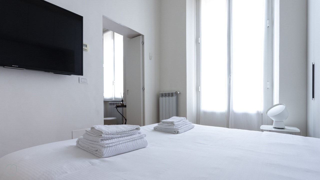 Photo of Bedroom in Magenta