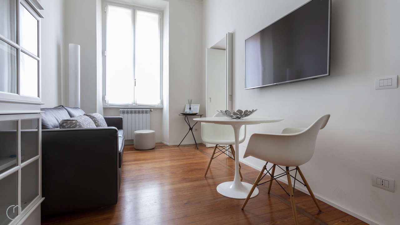 Photo of Livingroom in Magenta