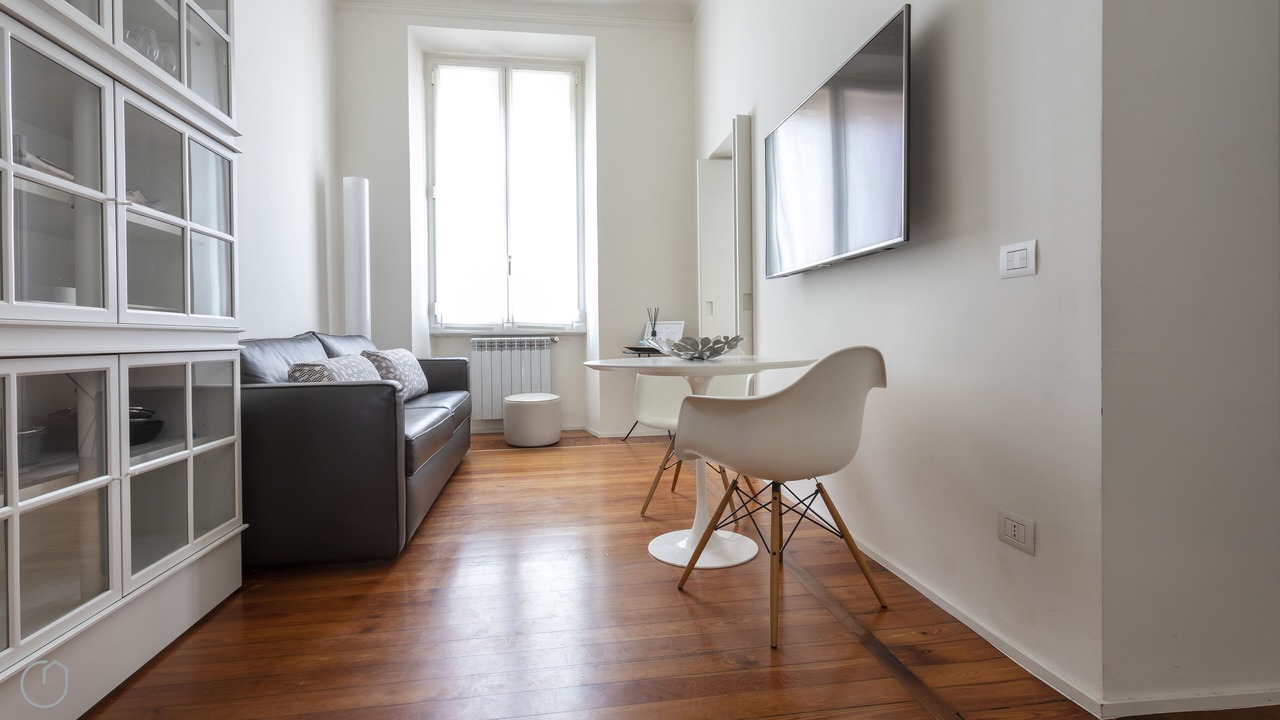 Photo of Livingroom in Magenta