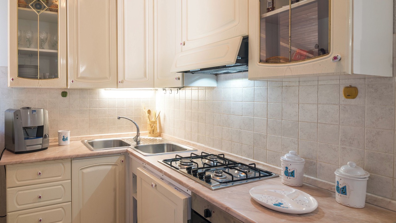 Photo of Kitchen in Trinita d'Agultu e Vignola