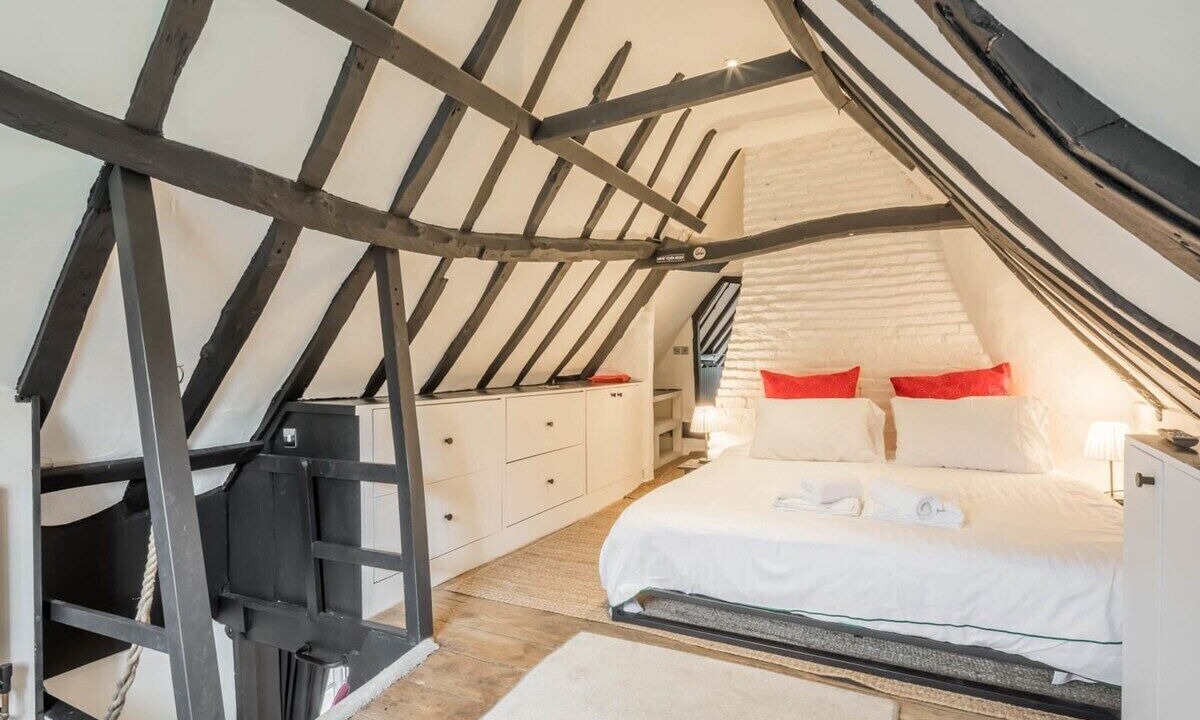 Photo of Bedroom in Knapwell