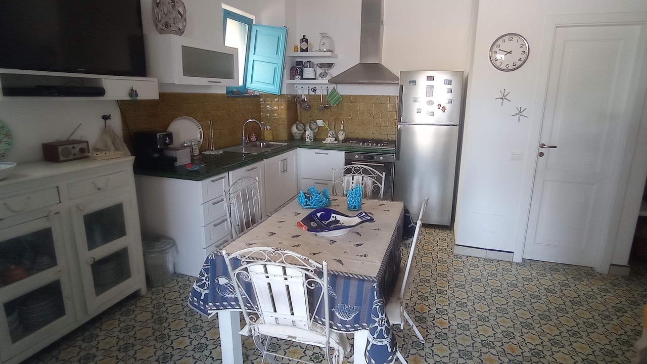 Photo of Kitchen in Lingua
