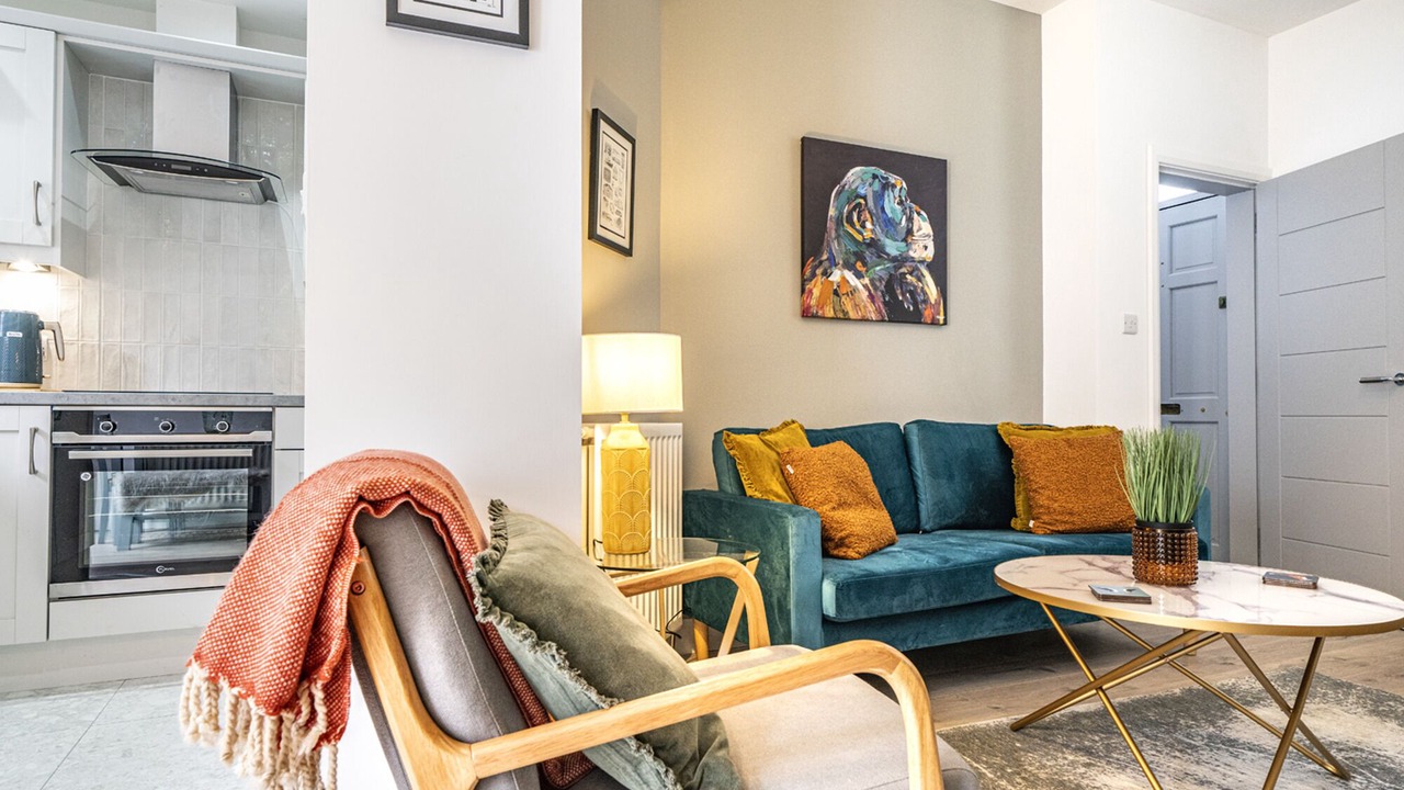 Photo of Livingroom in Queens Quarter
