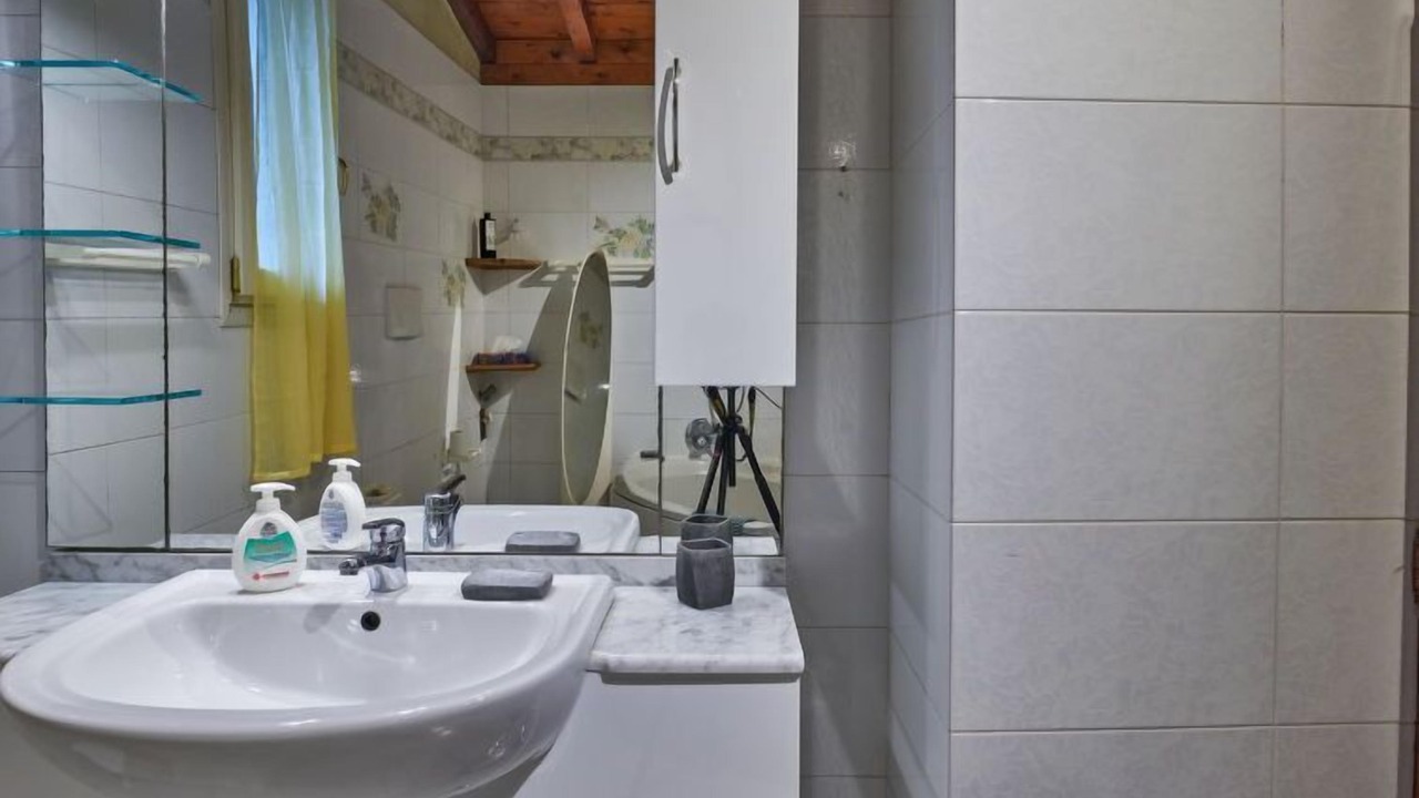 Photo of Bathroom in Porlezza