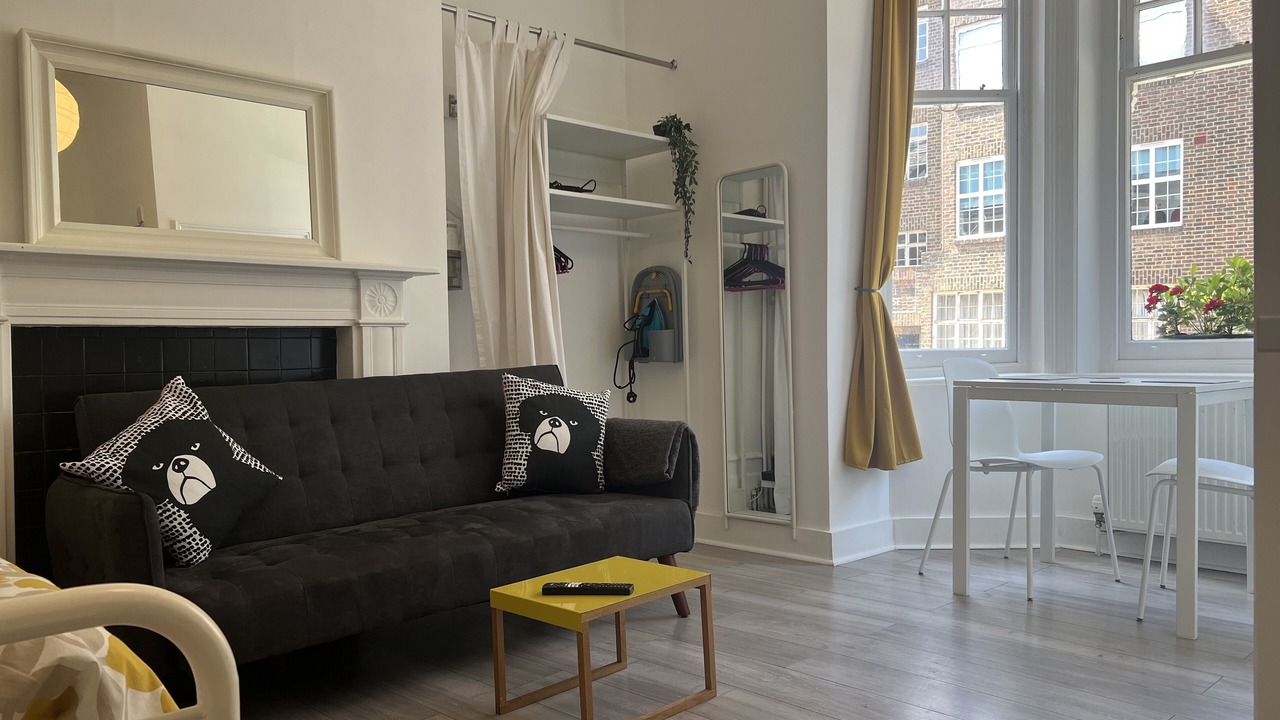 Photo of Livingroom in Camden