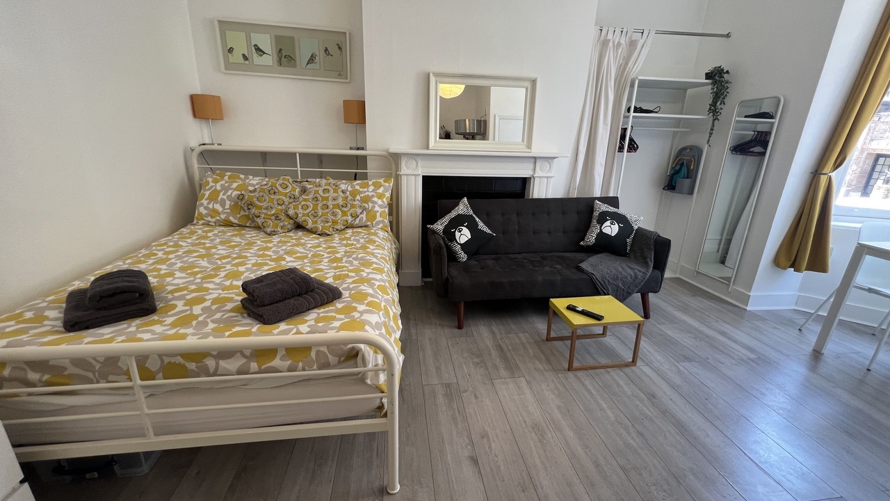 Photo of Bedroom in Camden