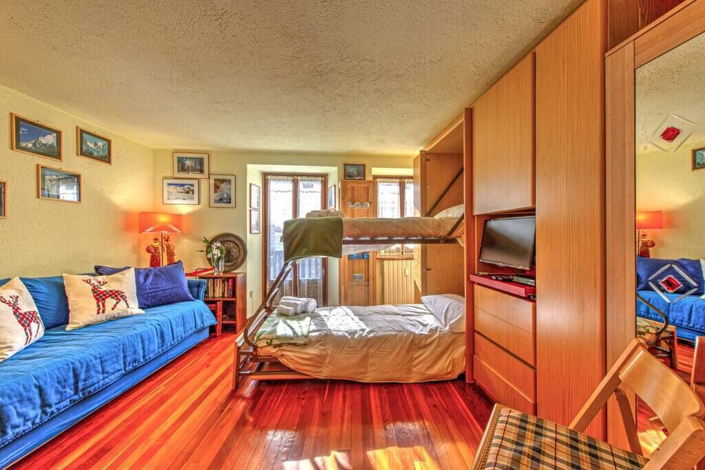 Photo of Bedroom in Courmayeur