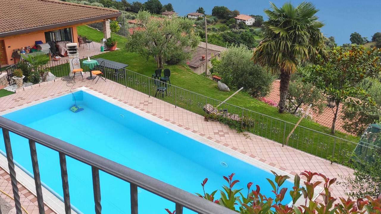 Photo of Outdoor in Arias