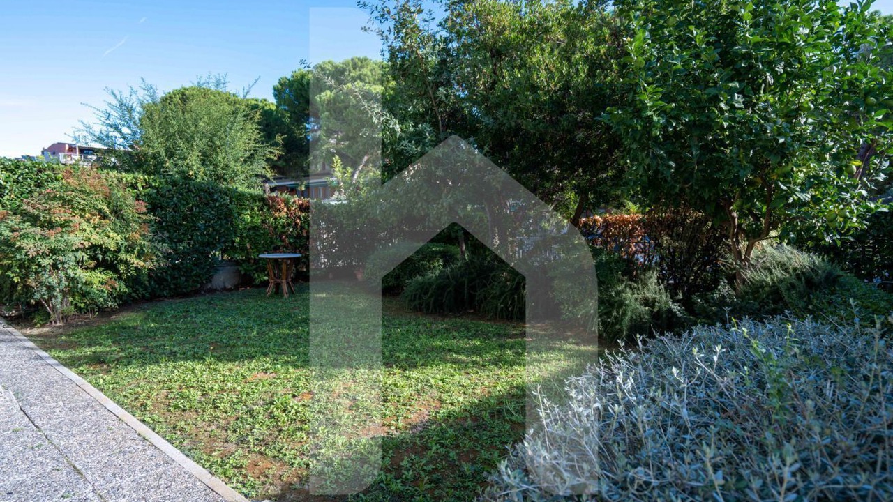 Photo of Outdoor in Pineto