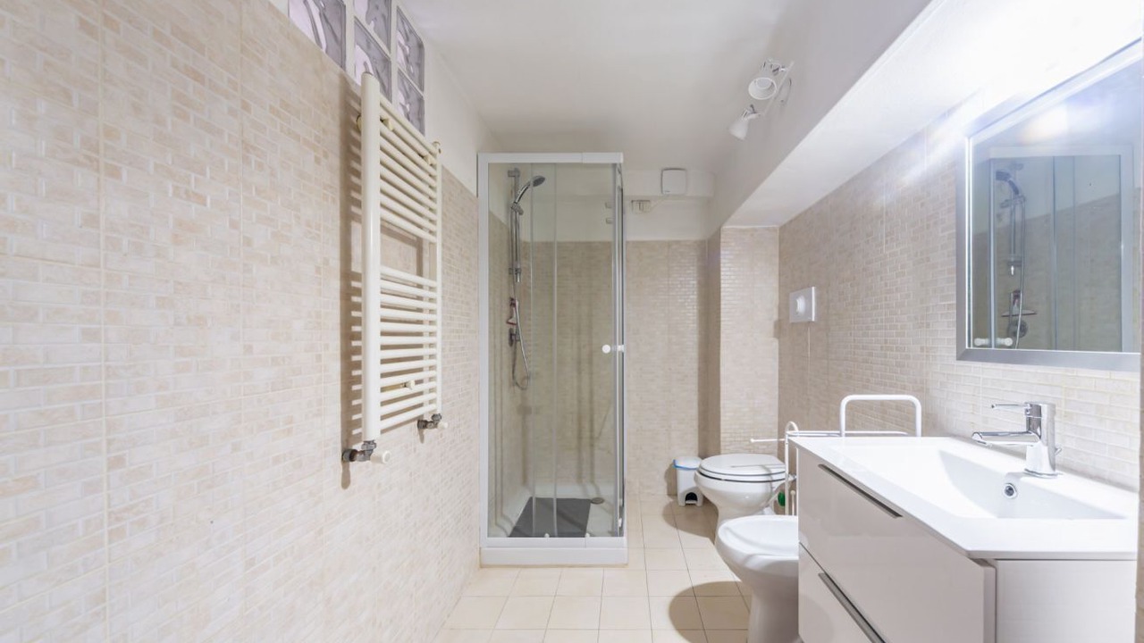 Photo of Bathroom in Affori