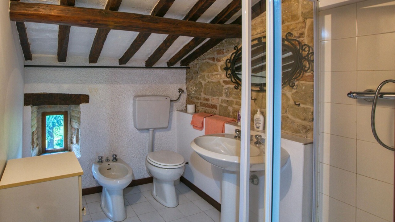 Photo of Bathroom in Amandola