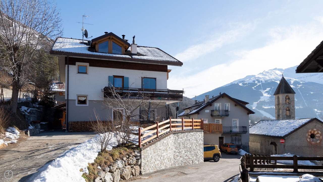 Photo of Outdoor in Premadio