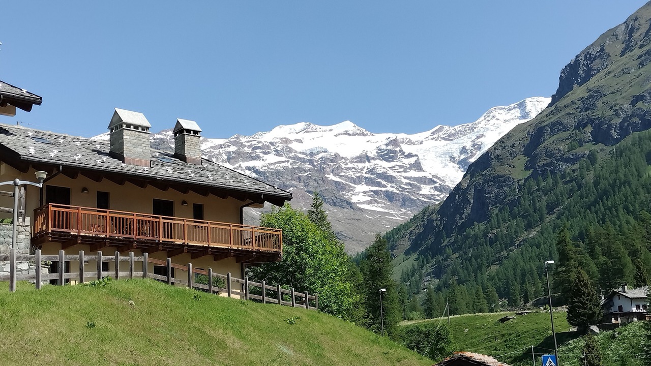 Photo of Outdoor in Tschaval