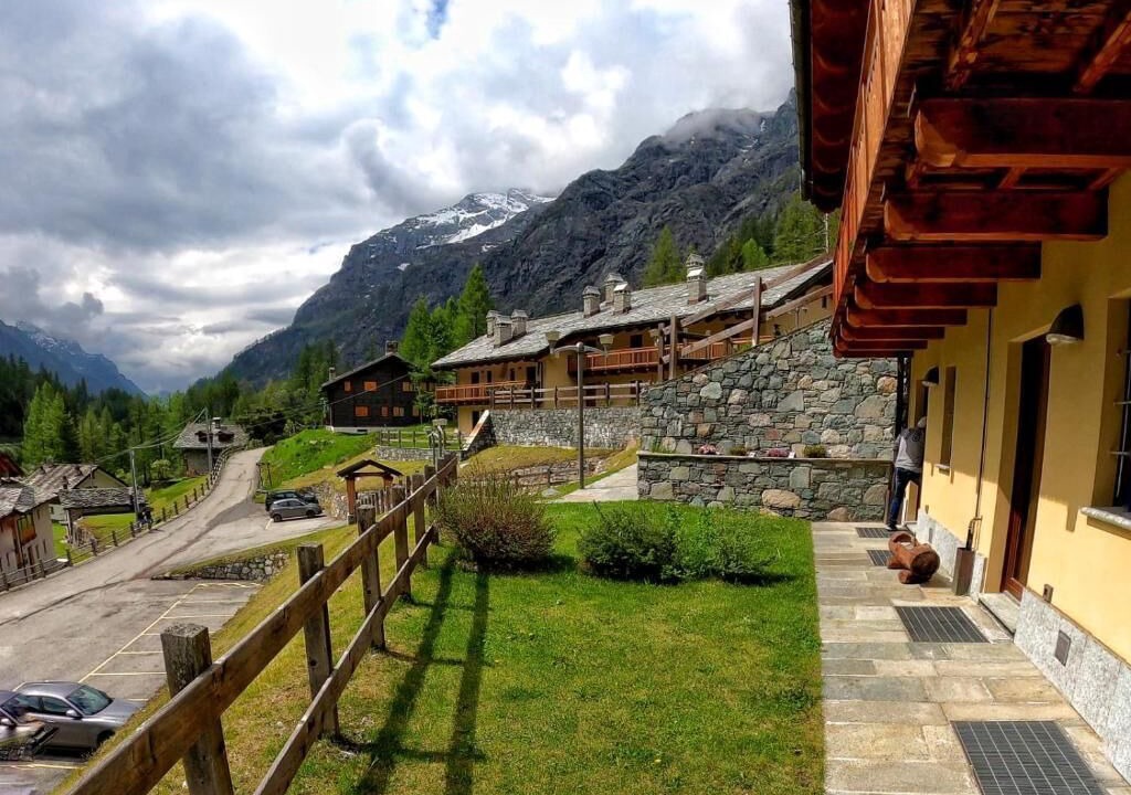 Photo of Outdoor in Tschaval