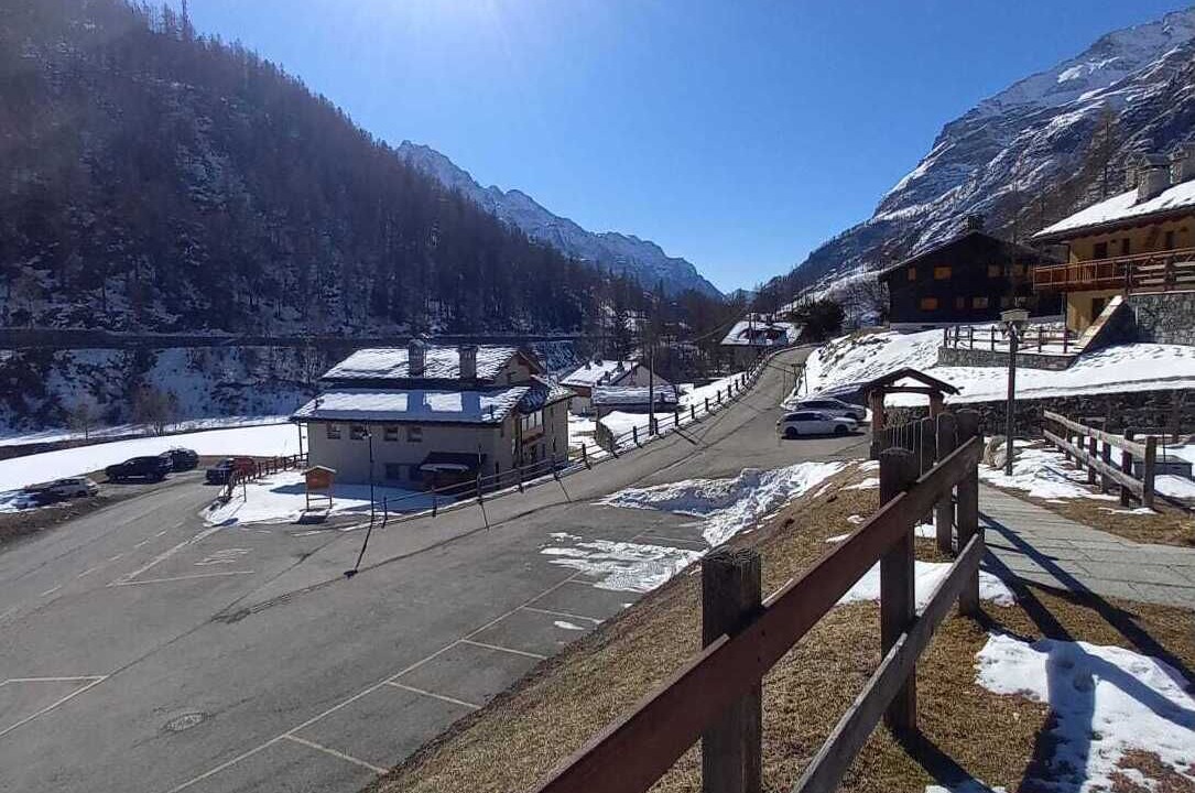 Photo of Outdoor in Tschaval
