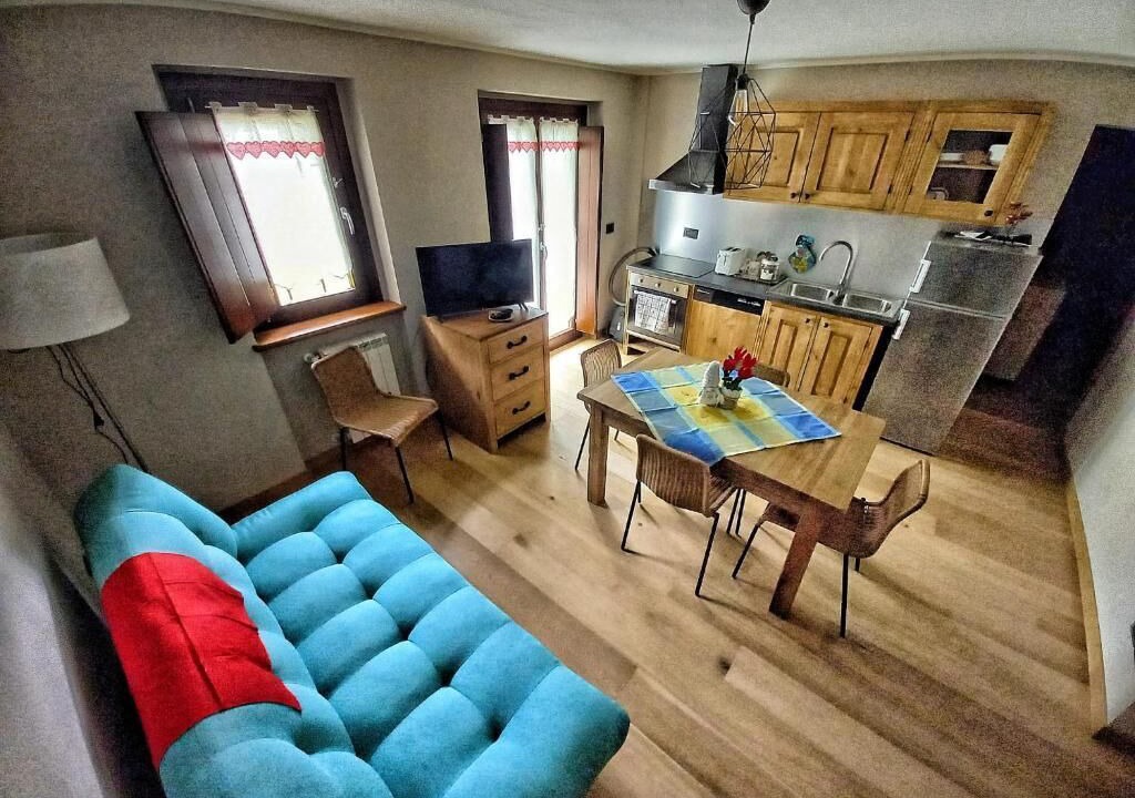 Photo of Livingroom in Tschaval